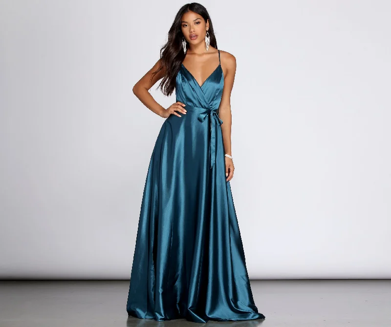 Lyndsay Satin Formal Gown